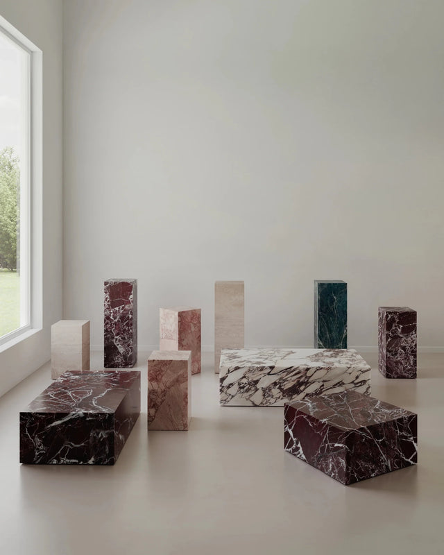 Bệ Trưng Bày Đá Cẩm Thạch - SaigonCasa | Curated Surfaces & Contemporary Living